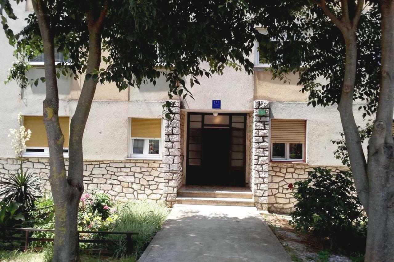 Apartment Romina Pula Buitenkant foto
